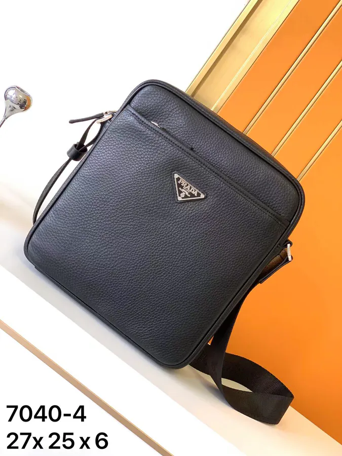 Pla New Style Bucket Bag with Natural Grained Deerhide