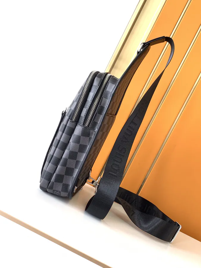 Avenue Shoulder Bag in Damier Infini Classic Black