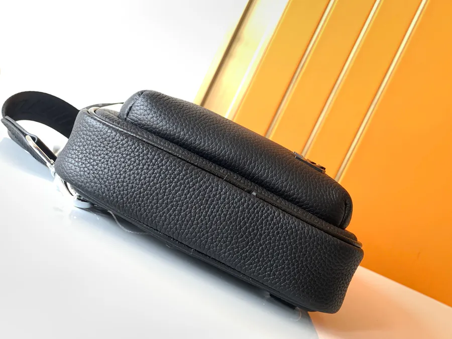 Avenue Crossbody in Damier Infini Full Grain Calfskin