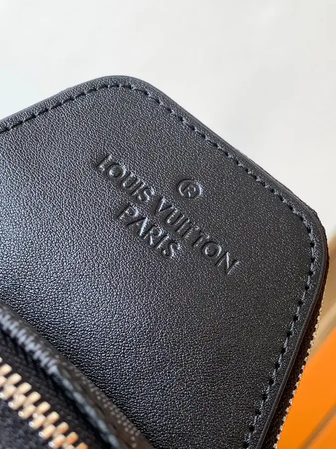 Avenue Crossbody Bag with Damier Infini Pattern