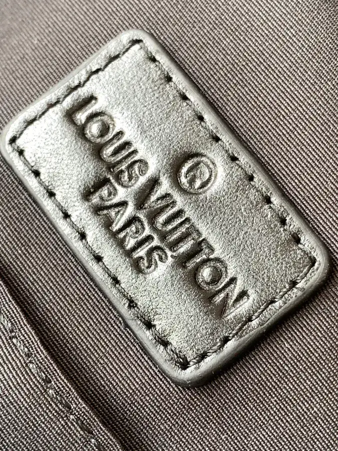 Avenue Crossbody Bag with Damier Infini Pattern