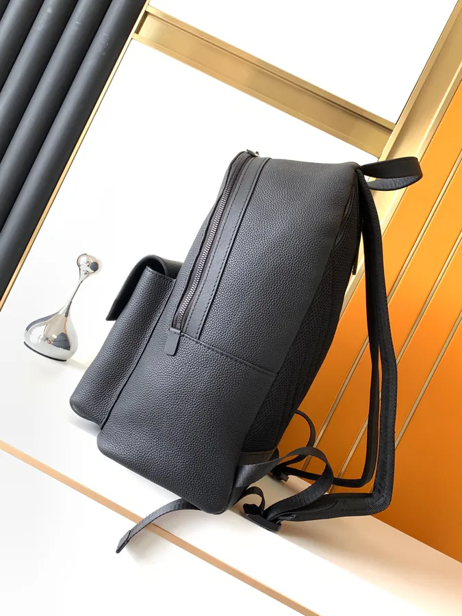 Porte Documents Voyage Backpack in Full Grain Calfskin