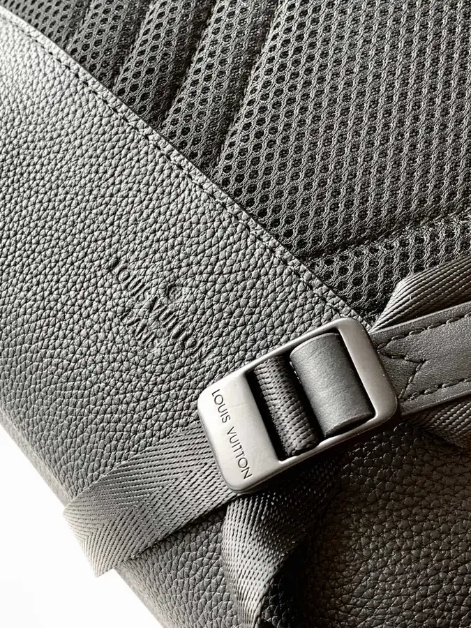 Porte Documents Voyage Backpack in Full Grain Calfskin