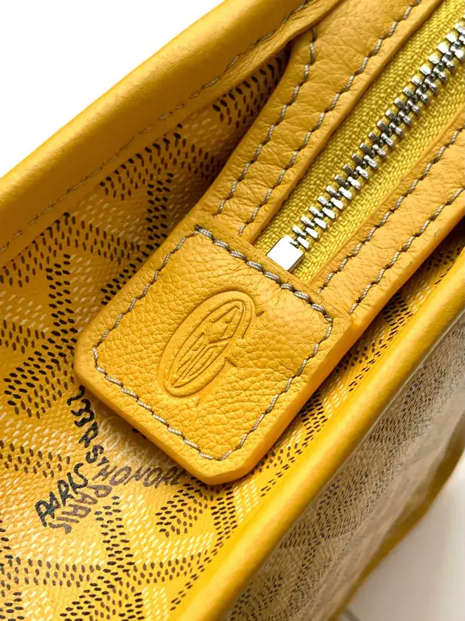 Gogo Bucket Bag in New Yellow