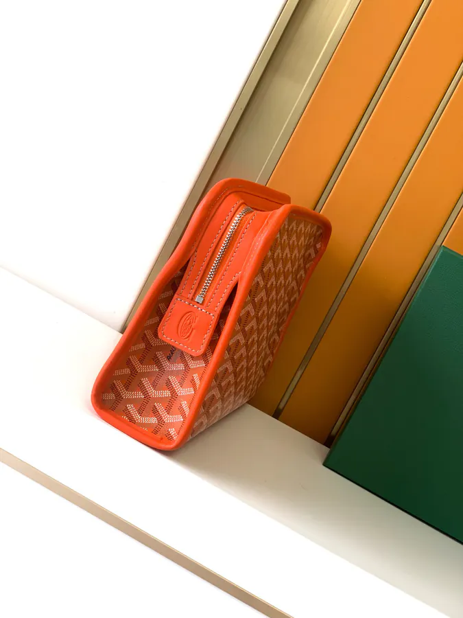 Gohome New 757 Bucket Bag in Orange