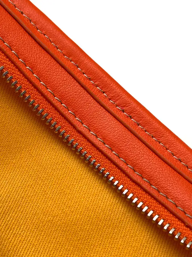 Gohome New 757 Bucket Bag in Orange