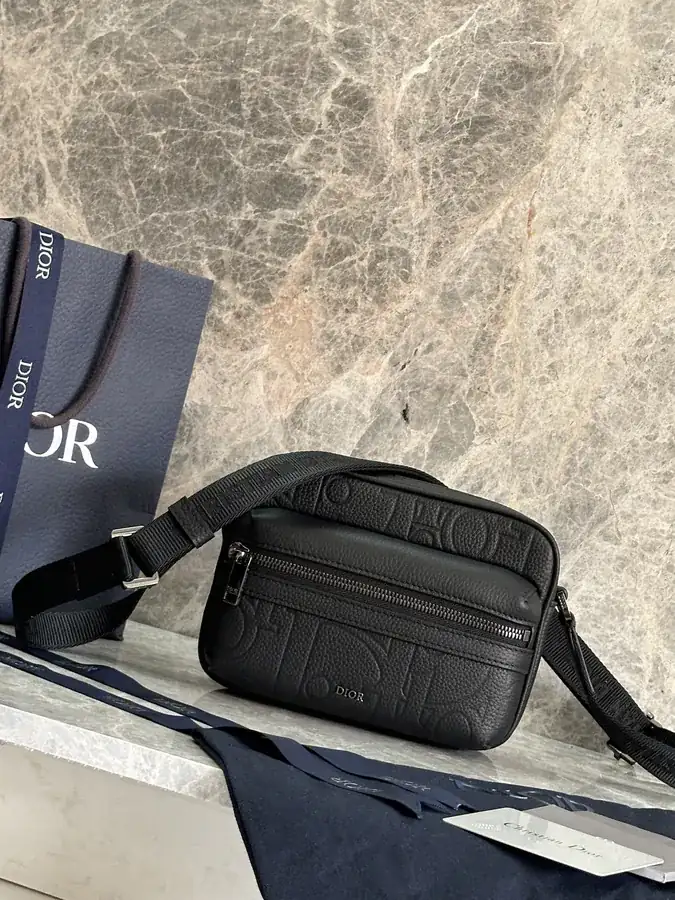 Rider 2.0 Zip Messenger Bag Mini Size, Black Calfskin