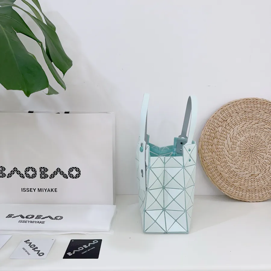 Issey Miyake BAOBAO|Carat Diamond Bag|Adjustable Strap|Large & Small Sizes