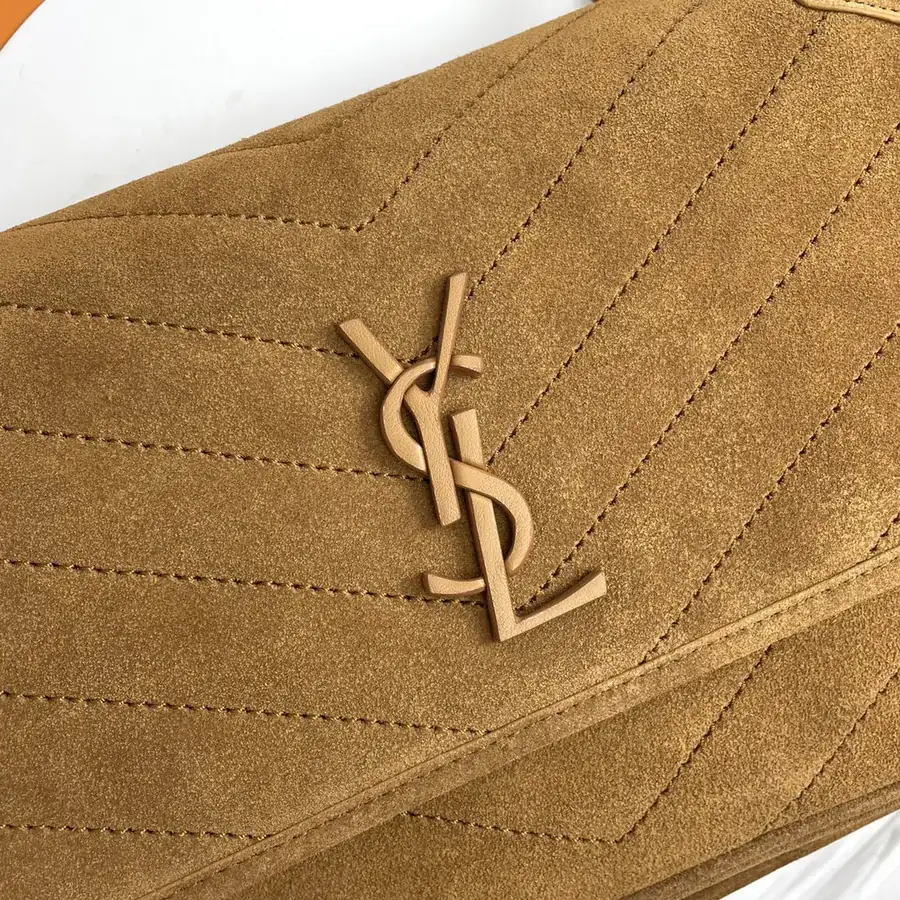 Niki Bucket Bag in Grained Cashmere Leather