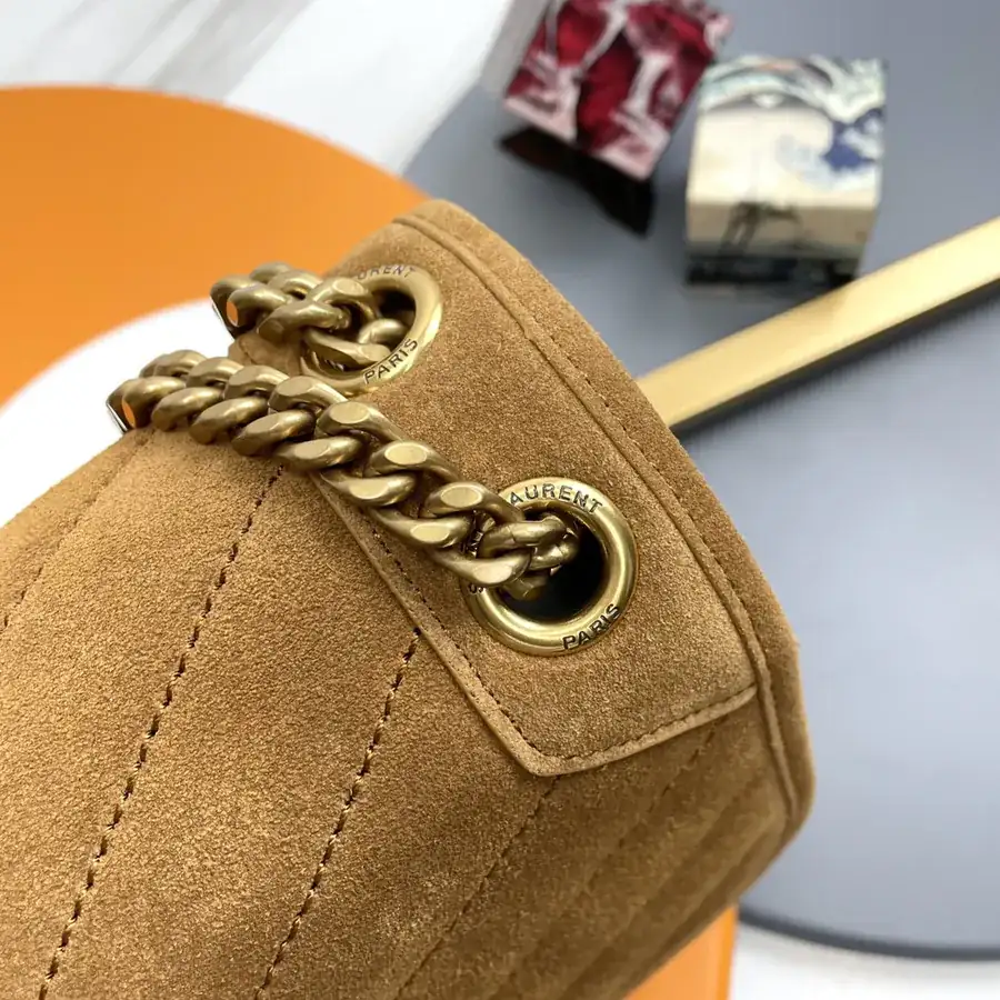 Niki Bucket Bag in Grained Cashmere Leather