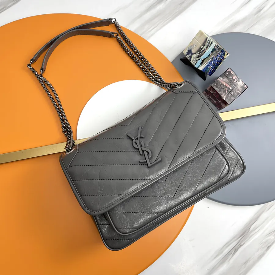 Niki Bucket Bag in Grained Calfskin