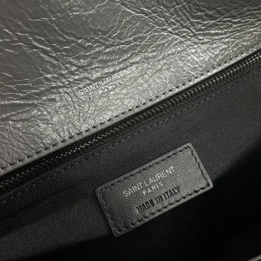 Niki Bucket Bag in Grained Calfskin