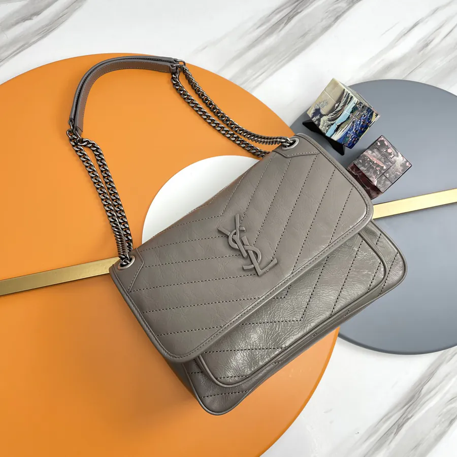 Niki Bucket Bag in Grained Calfskin