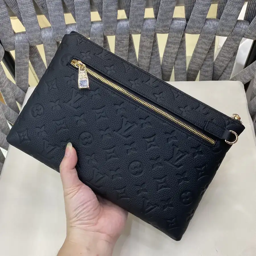 LV Handbag Premium Leather, Essential for Casual Wear