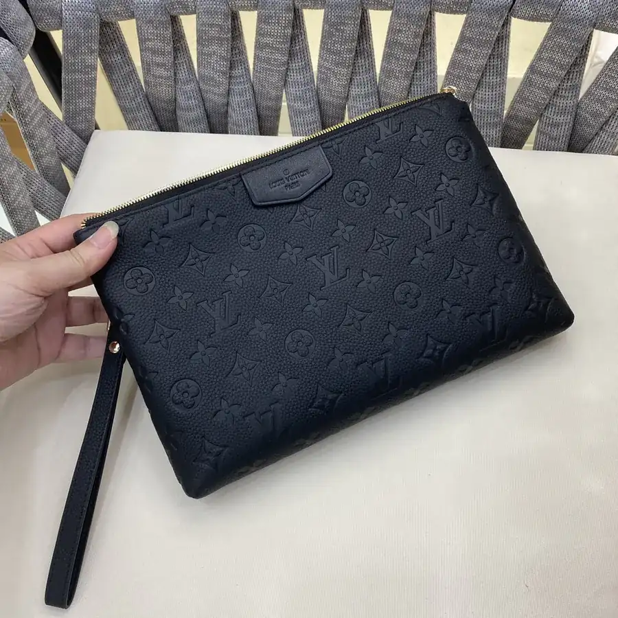 LV Handbag Premium Leather, Essential for Casual Wear