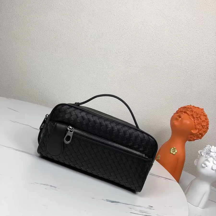 360BV Handcrafted Bucket Bag with Premium Calfskin and Unique Design