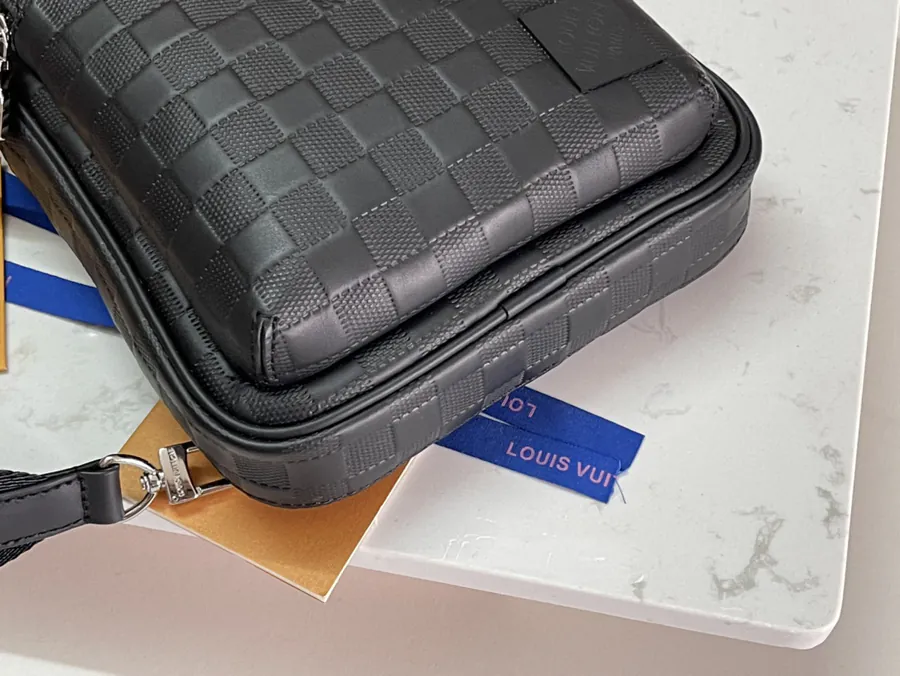 Louis Vuitton Avenue Shoulder Bag with Taïga Calfskin