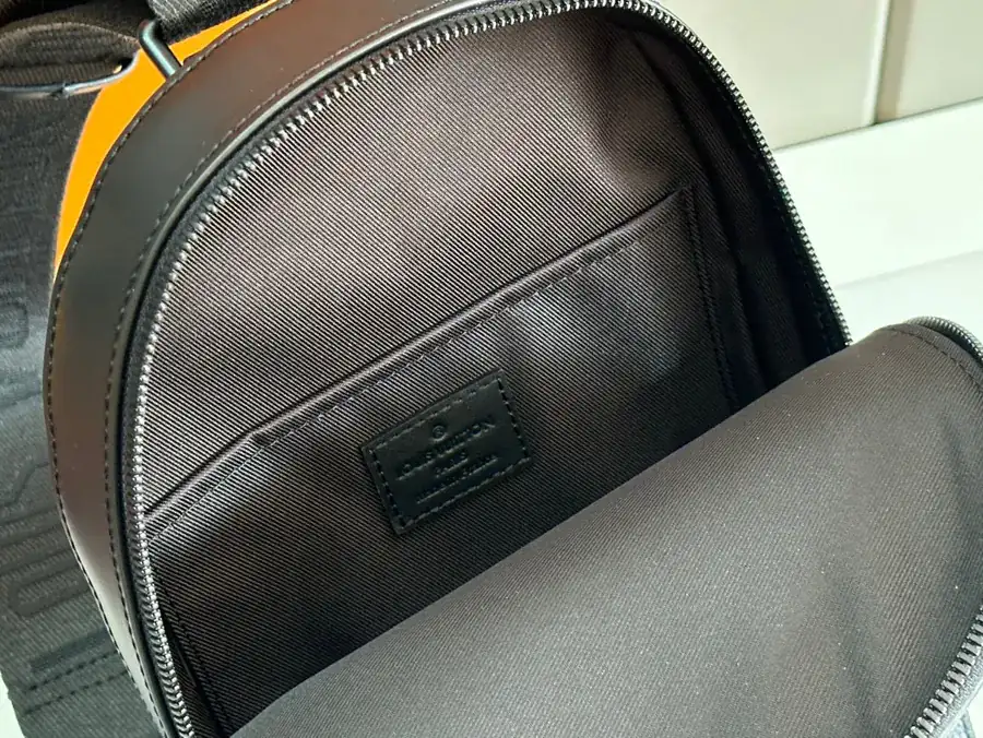 Pilot Slingback Handbag Premium Original Black