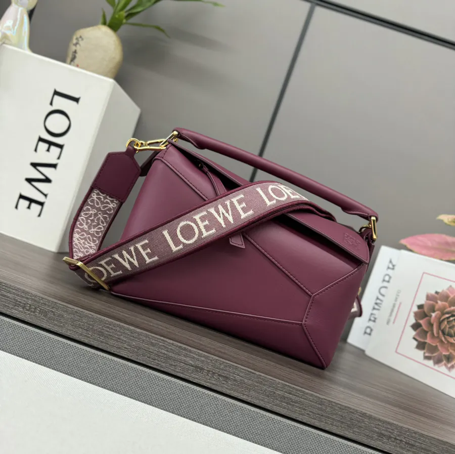 New Mini Puzzle Handbag in Classic Leather