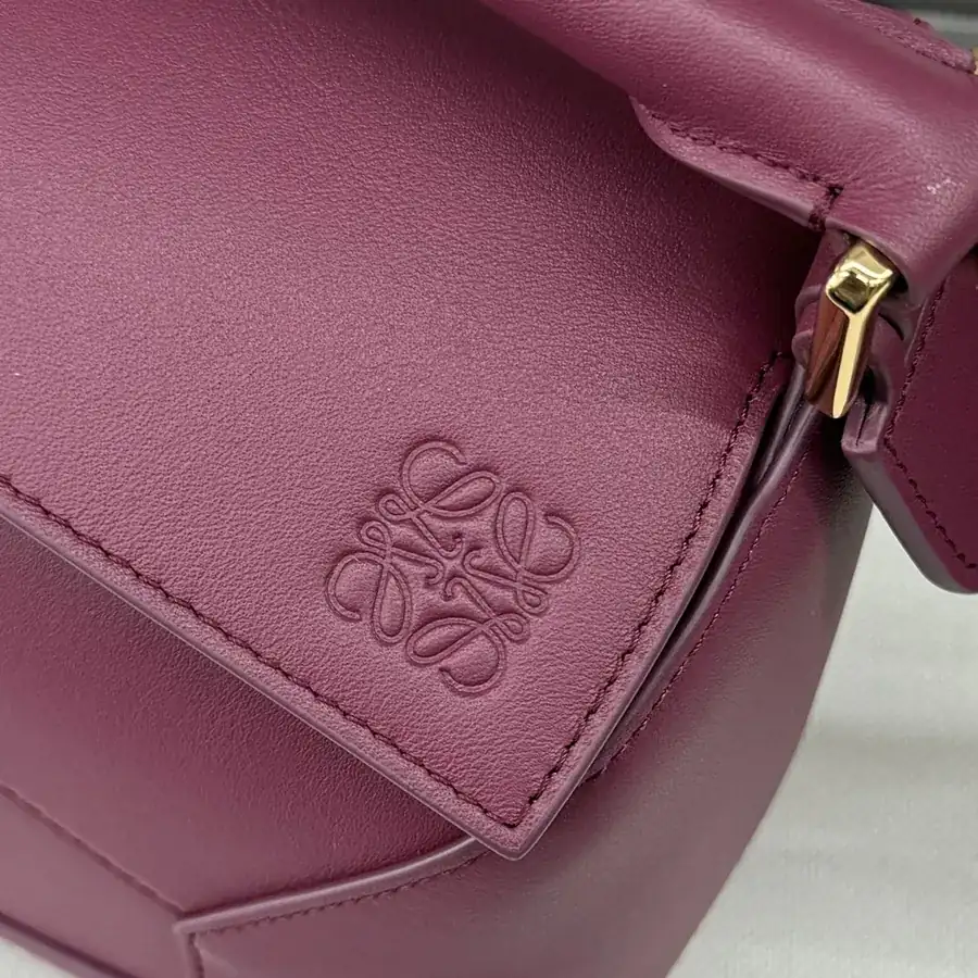 New Mini Puzzle Handbag in Classic Leather