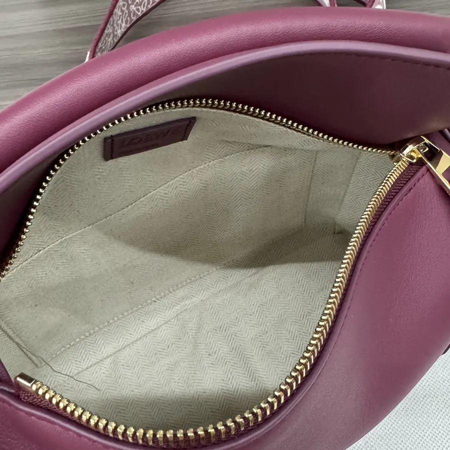 New Mini Puzzle Handbag in Classic Leather