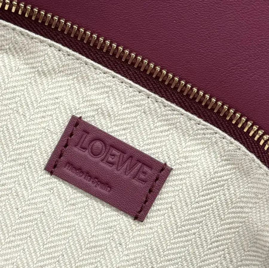 New Mini Puzzle Handbag in Classic Leather
