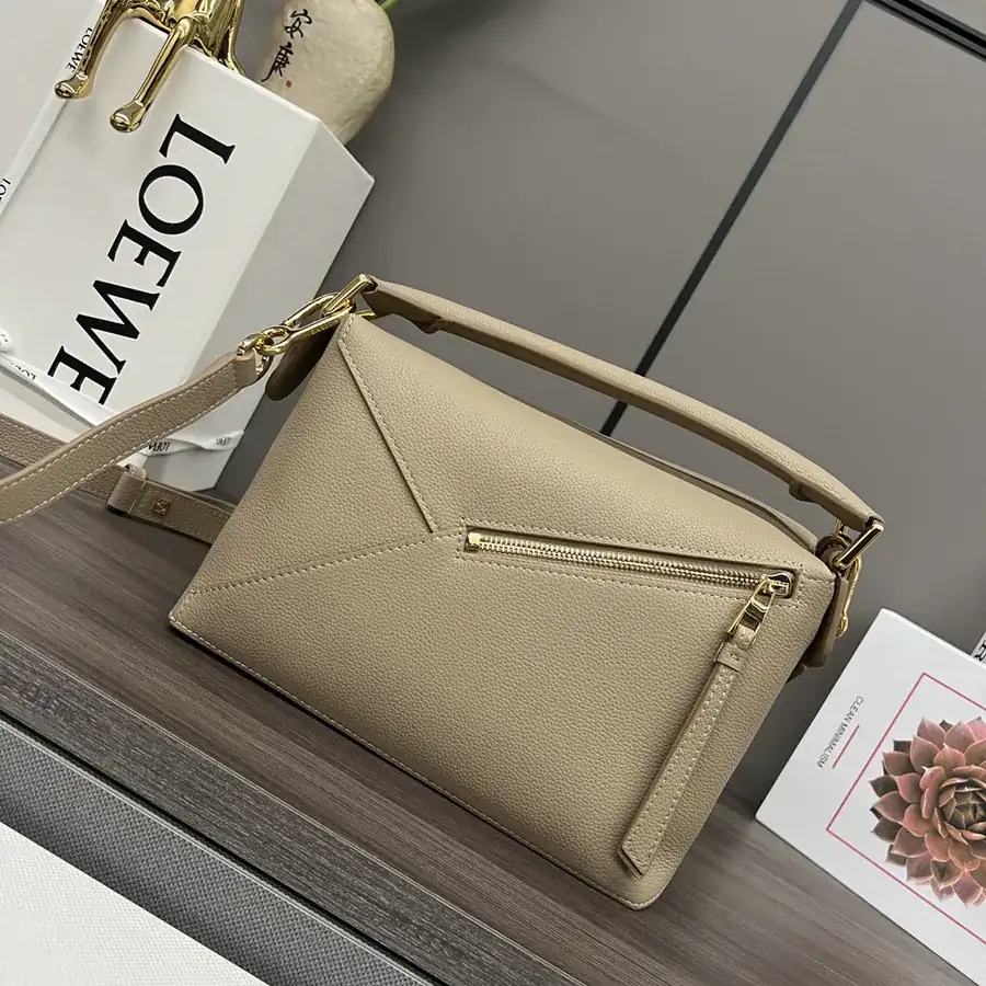 Puzzle Edge Handbag in Grained Calfskin