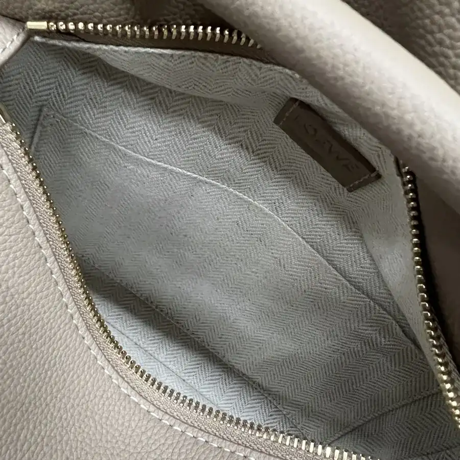 Puzzle Edge Handbag in Grained Calfskin