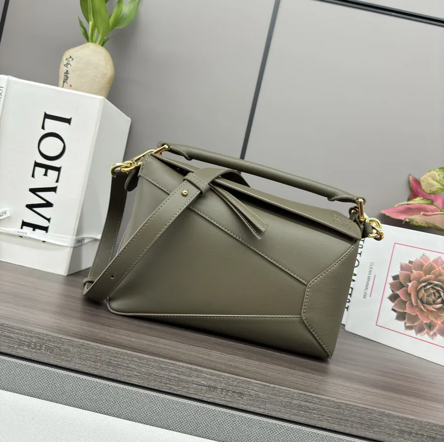 Anagram Puzzle Edge Small Handbag