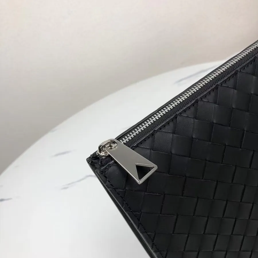 New Handbag with Classic Woven Design