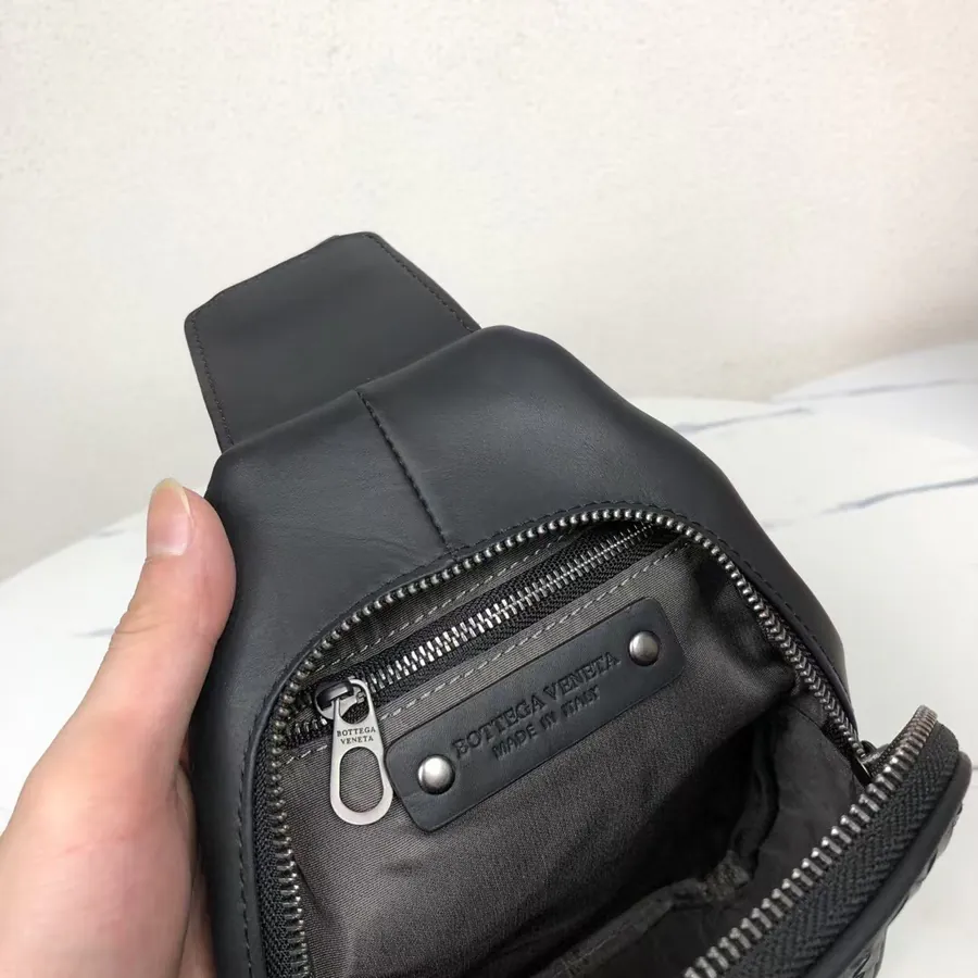 360 Bv Men's Chest Bag Minimalist Design, Premium Leather