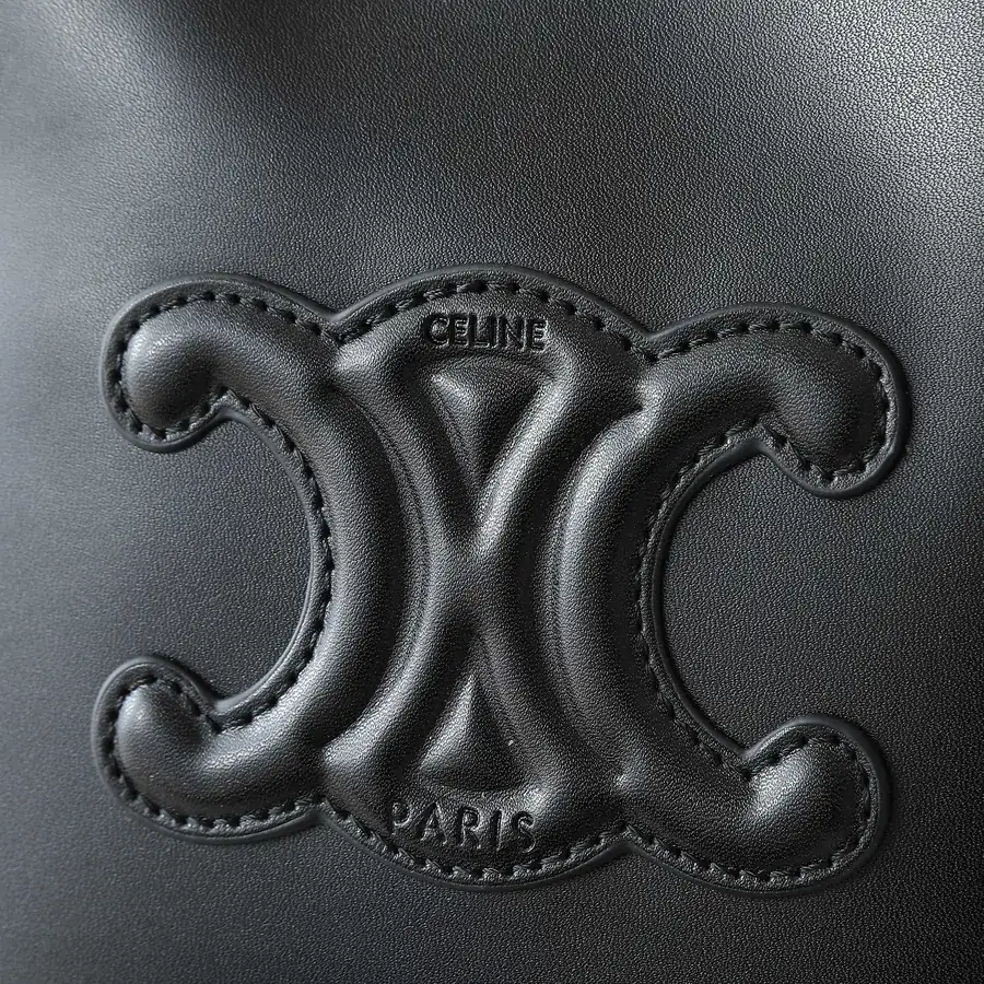CELIN* Cuir Triome Small Bucket Bag with Logo