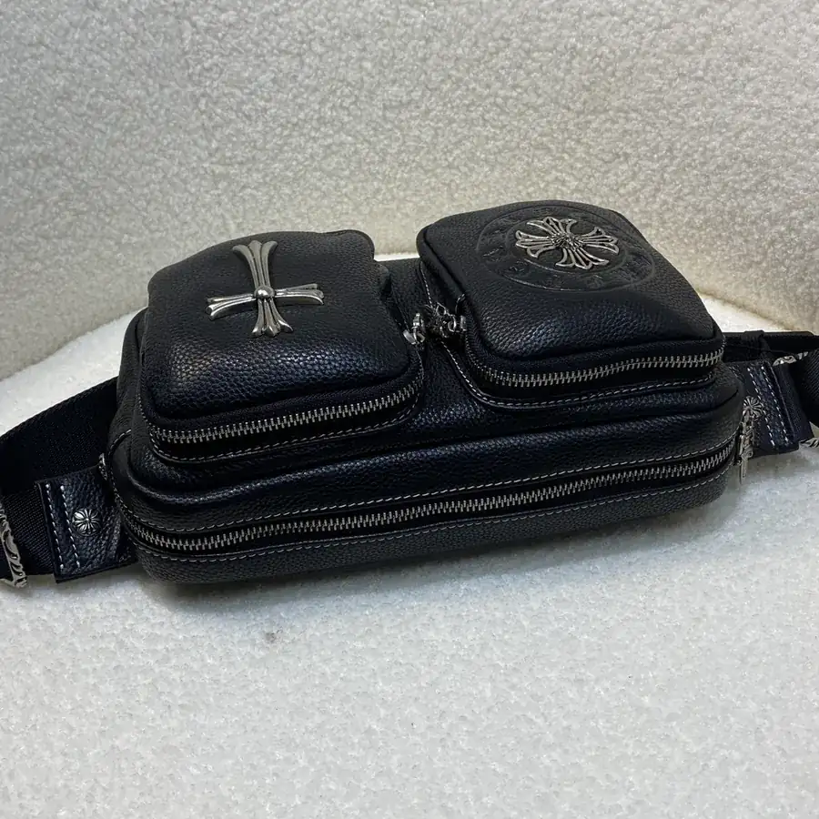 Kroonin New Crossbody Bag in Grained Calfskin
