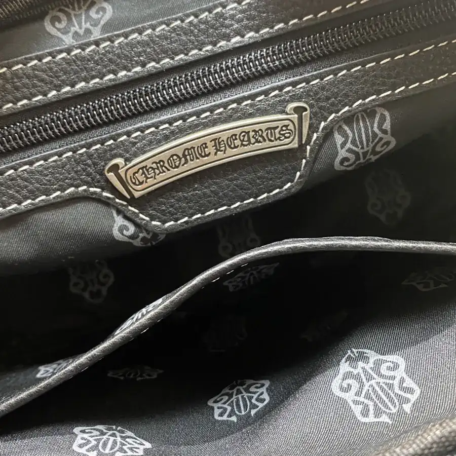 Kroonin New Crossbody Bag in Grained Calfskin
