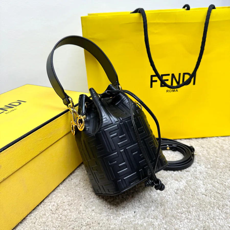 Fen's Latest Masterpiece Bucket Bag with Retro FF Letter Embossed Print
