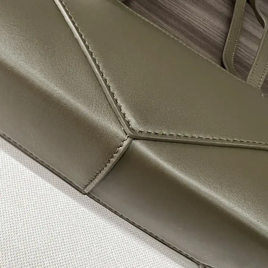 Lewell Puzzle Fold Cropped Handbag