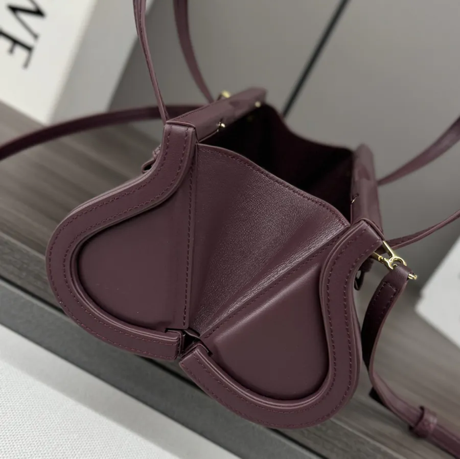 P780.LOw℮ New Round Tote Bag Vintage Style