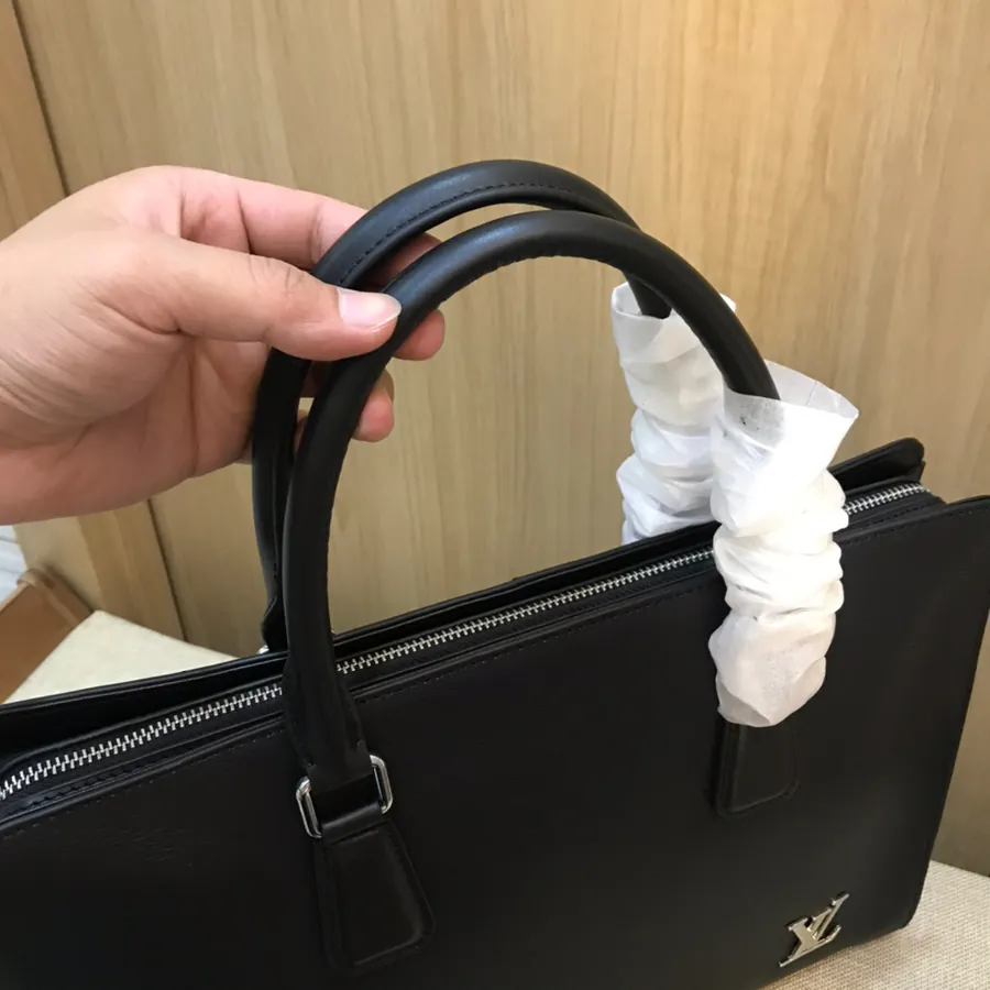 LV Bucket Bag in Grained Calfskin