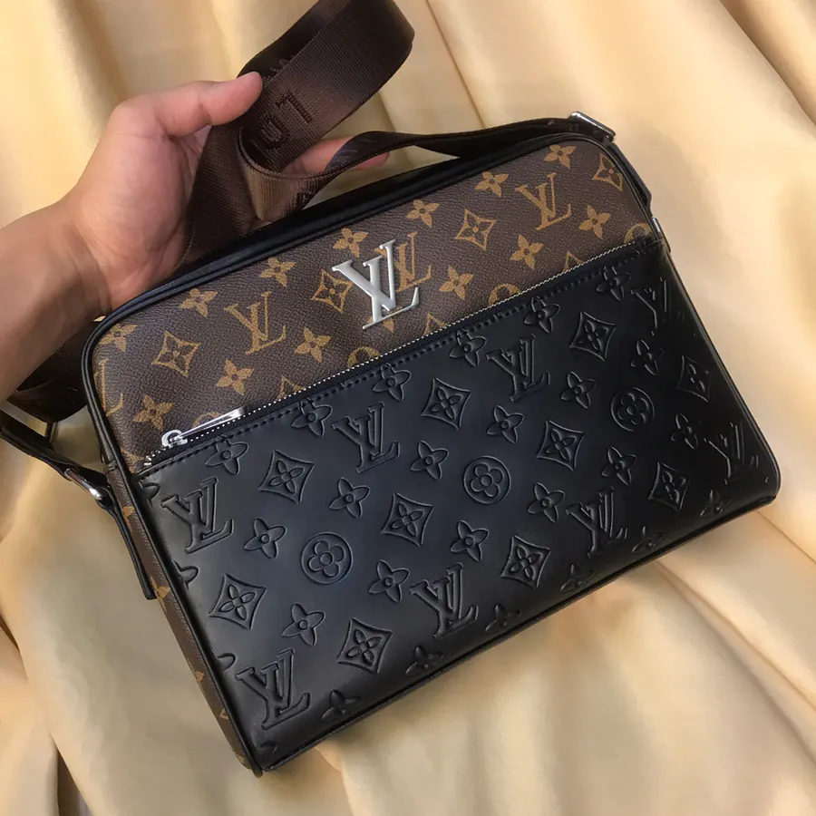 Chanel Bucket Bag in Vintage Style