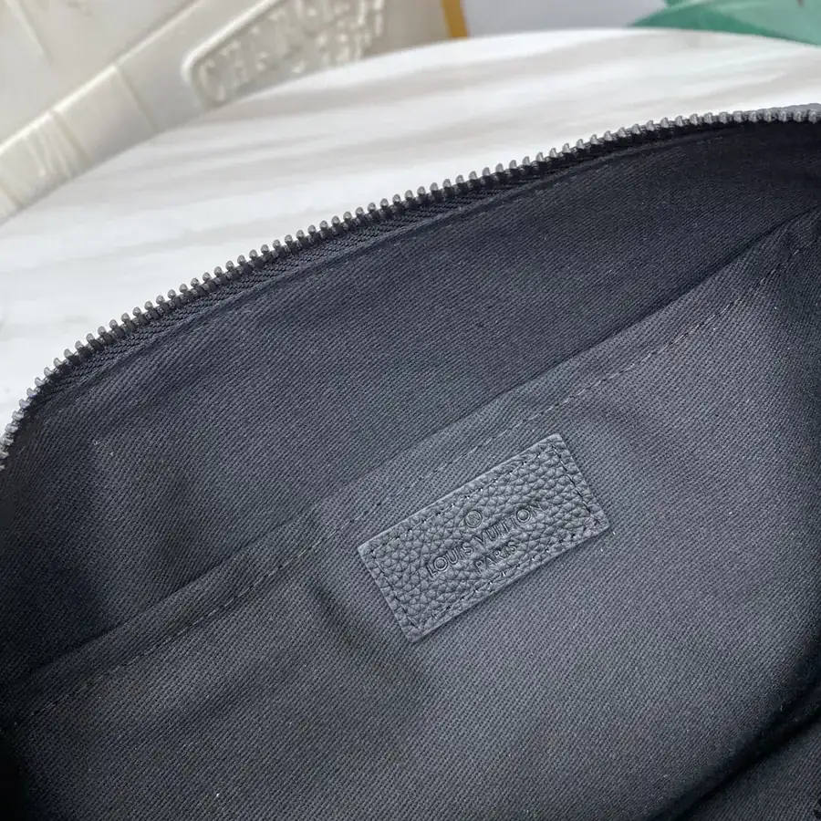 Virgil Abloh Redesigned Men's City Keepall Handbag