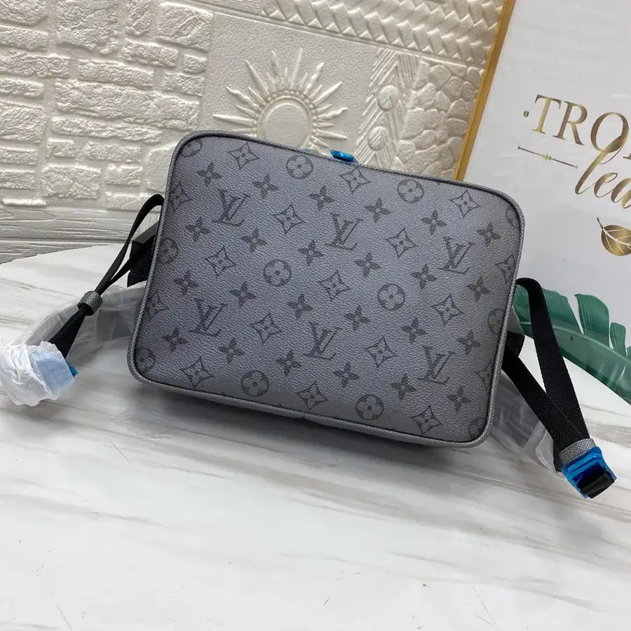 M30830 Silver Monogram Canvas & Taïga Leather Mail Bag