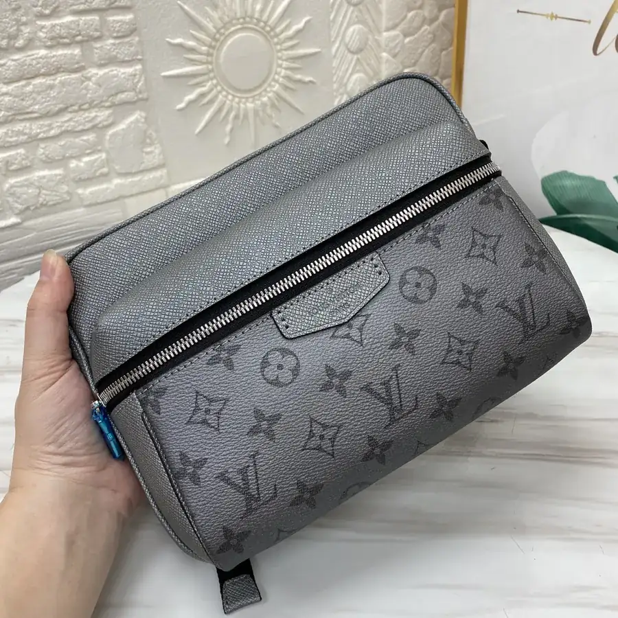 M30830 Silver Monogram Canvas & Taïga Leather Mail Bag
