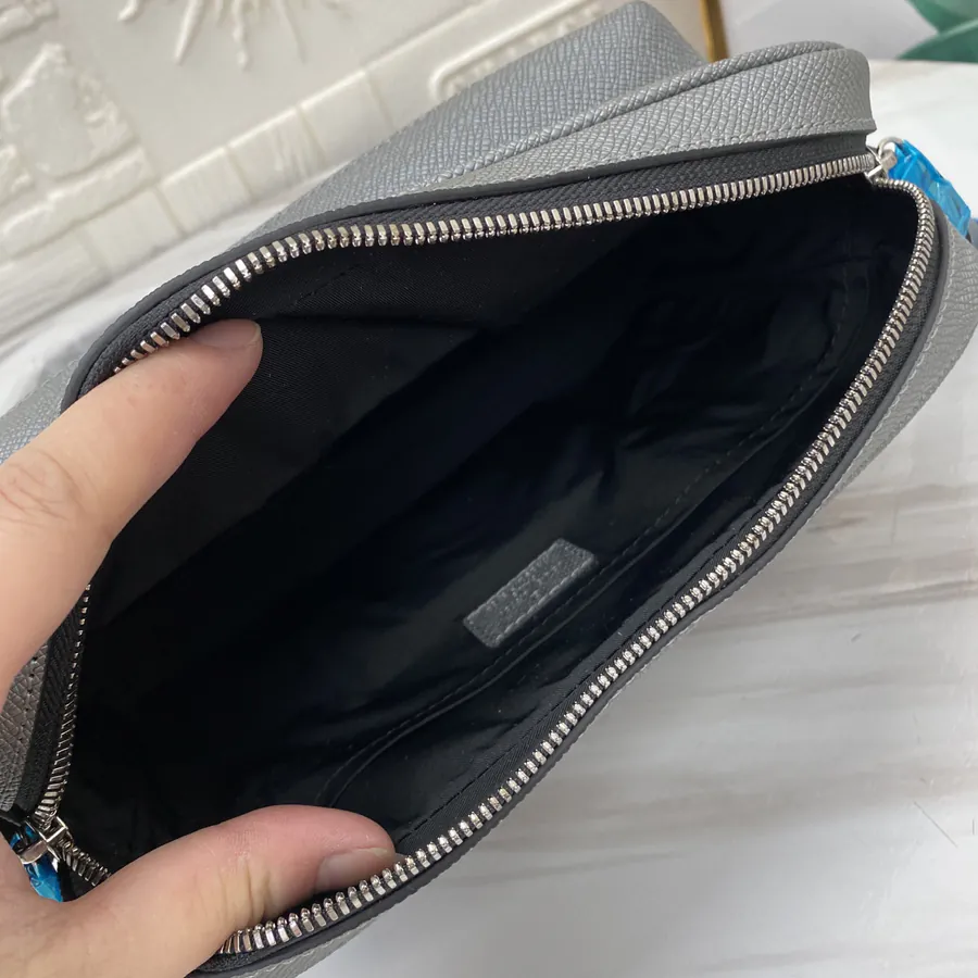 M30830 Silver Monogram Canvas & Taïga Leather Mail Bag