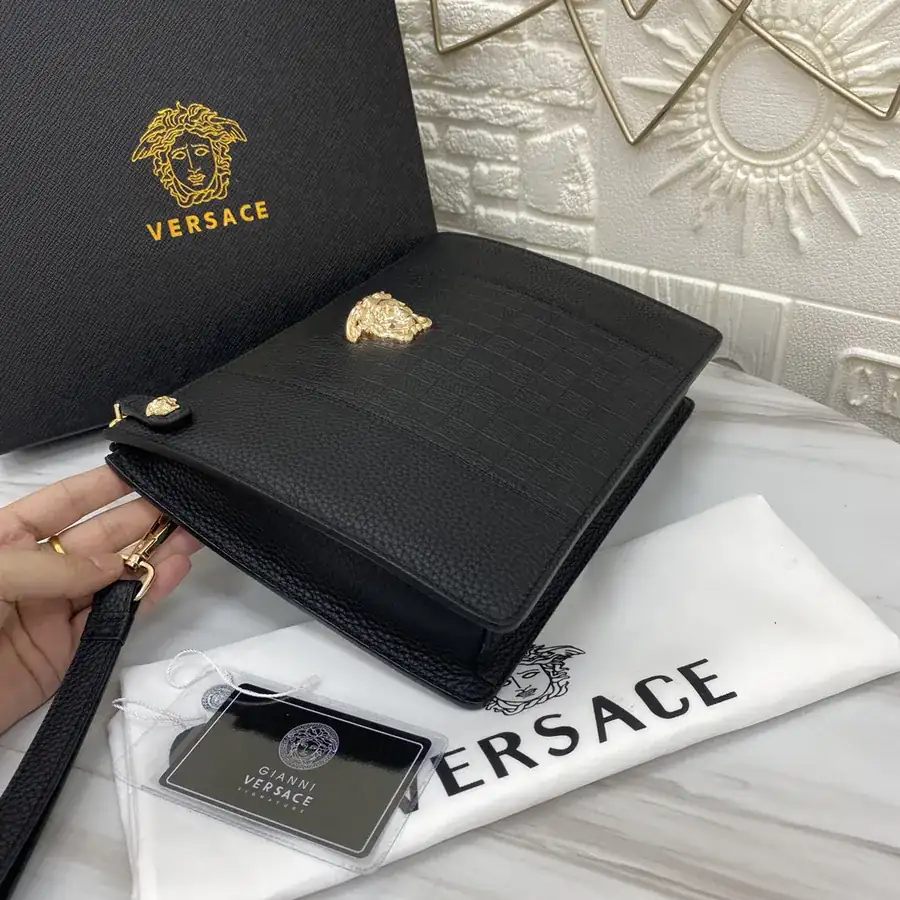 Ferragamo Boxed Wallet Premium Original Handmade with Steel Hardware