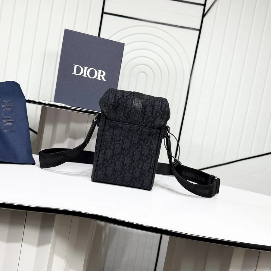 Hit The Road Mini Vertical Flip Messenger Bag Black