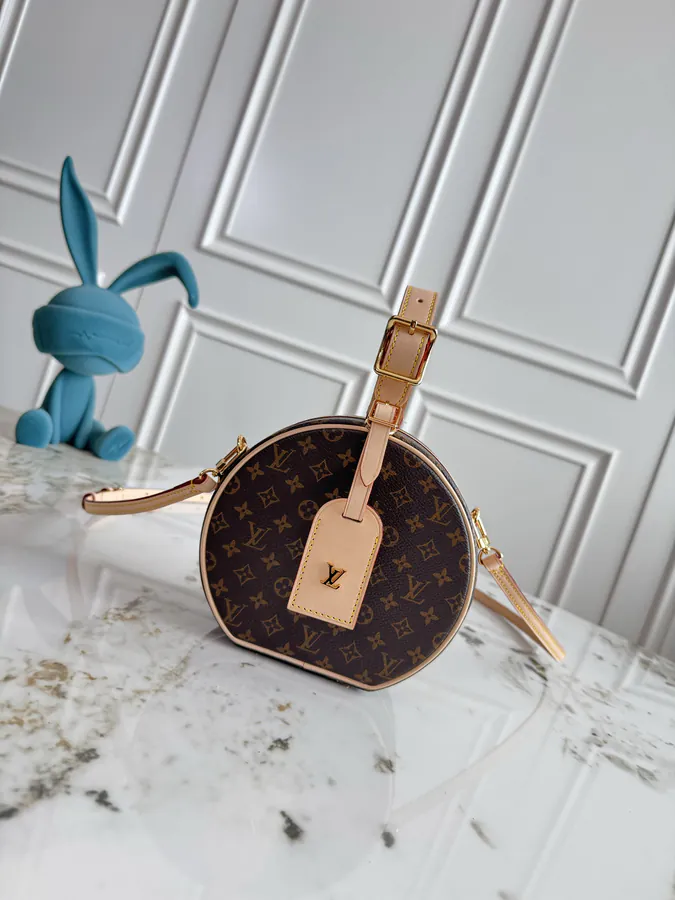 Louis Vuitton Capucien Tote Cute and Practical