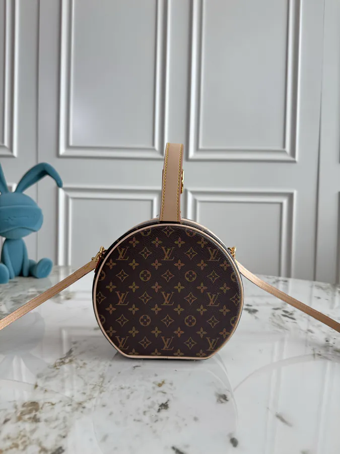 Louis Vuitton Capucien Tote Cute and Practical
