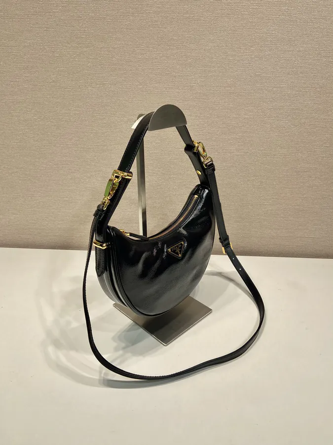 Moon Handbag in Grained Calfskin
