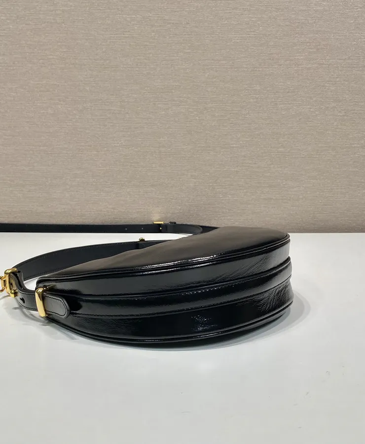 Moon Handbag in Grained Calfskin