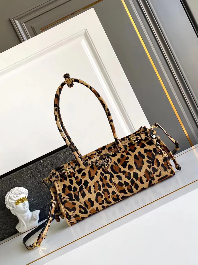 LusSolf Print Leopard Bag